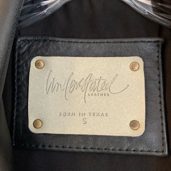 Understated Leather brand single button black blazer - Picture 4 of 5